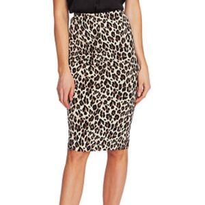 NWT Vince Camuto skirt 🐆